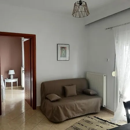 Four Reasons Apts Ampelokipi Θεσσαλονίκη